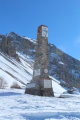 COL DE L IZOARD EN RAQUETTE-hautes-alpes