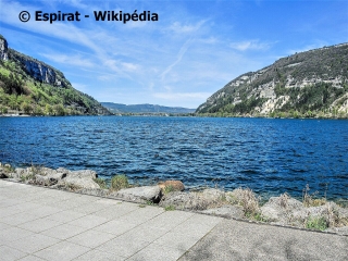NANTUA – TOUR DU LAC DE NANTUA-ain