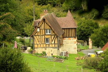 VALORBIQUET - SAINT-CYR-DU-RONCERAY-calvados