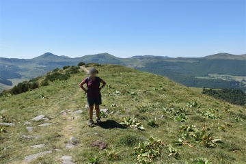 CANTAL – LE CLAUX – PUY DE NIERMONT ET COL DE SERRE-cantal