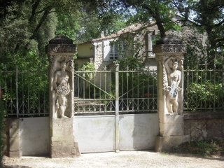 LE HAUT DE LA VALéE DES EAUX CLAIRES PUYMOYEN-charente
