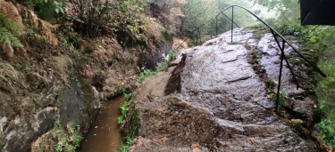 CANAL DES MOINES EN ALLER-RETOUR-correze