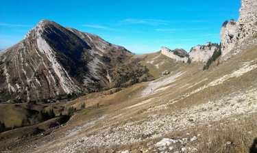 PAR LES VACHE, SURE, LORZIER, HURTIèRES