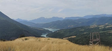 LES BLAIS ET LA CRêTE-isere