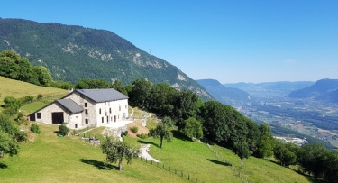 VERS LE PLATEAU CHARVET-isere
