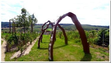 LE RUISSEAU DU CUBRY ET LE MONT FéLIX-marne