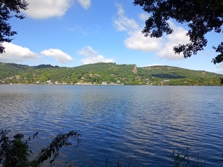 CHAMBON SUR LAC 63 - TOUR DU LAC CHAMBON-puy-de-dome