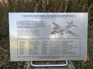 PLOTTES (71) - SENTIER DES VIGNES ET DU BOIS (PL2)-saone-et-loire