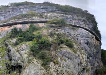 CORBEL - TOUR DU ROC DE GLEISIN (73)-savoie