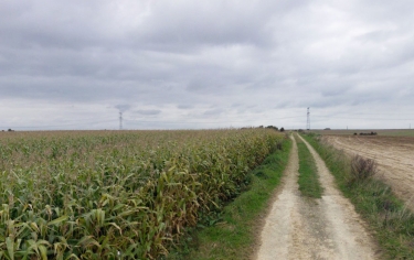 MAILLY-MAILLET - À LA RENCONTRE D’ISABEAU ET D’ANTOINETTE-somme
