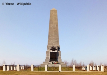 POZIéRES - CIRCUIT DE MOUQUET FARM à GIBRALTAR VIA OVILLERS-LA-BOISELLE-somme