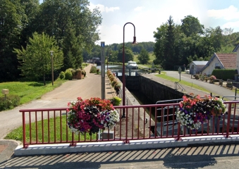 MONTREUX-CHATEAU - CIRCUIT DU CANAL DU RHôNE AU RHIN-territoire-de-belfort